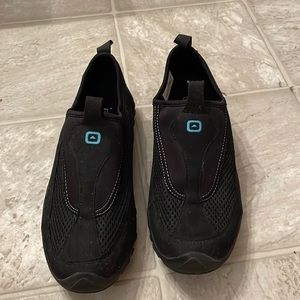 Water shoes